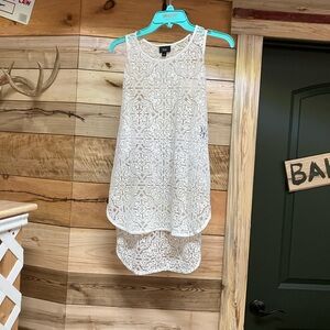 H&M White Sleeveless Lace Top